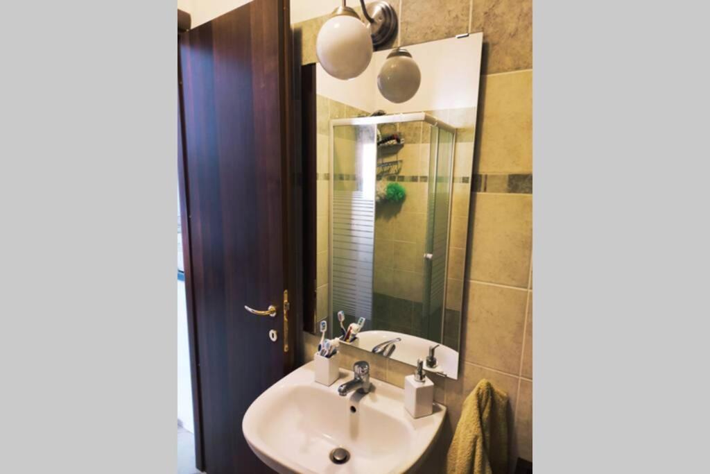 Large House 3 Floors City 'N Sea Vitinia Zewnętrze zdjęcie